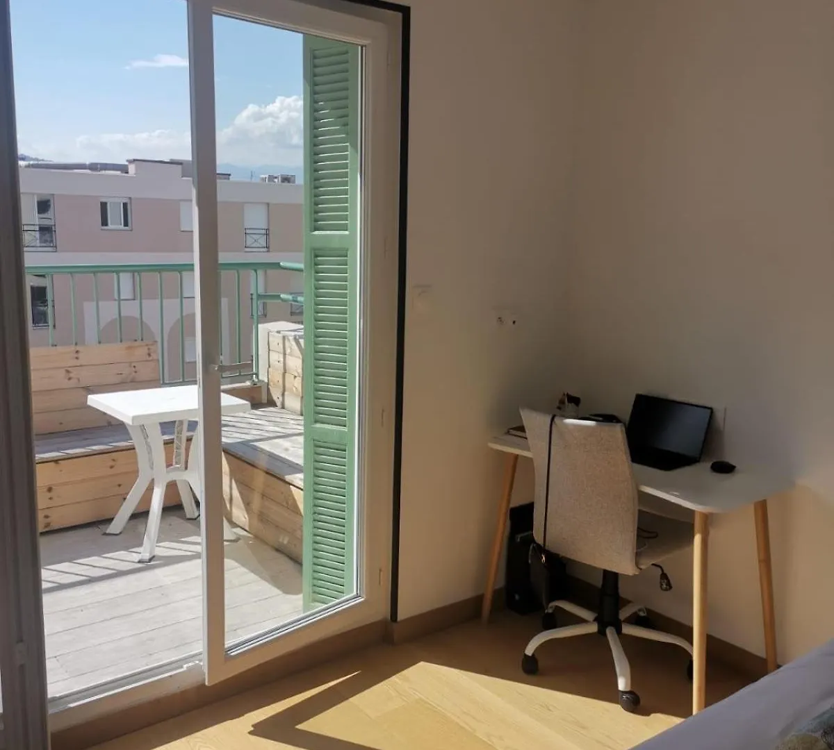 Juan 3 Chambres - Terrasses - Plage France
