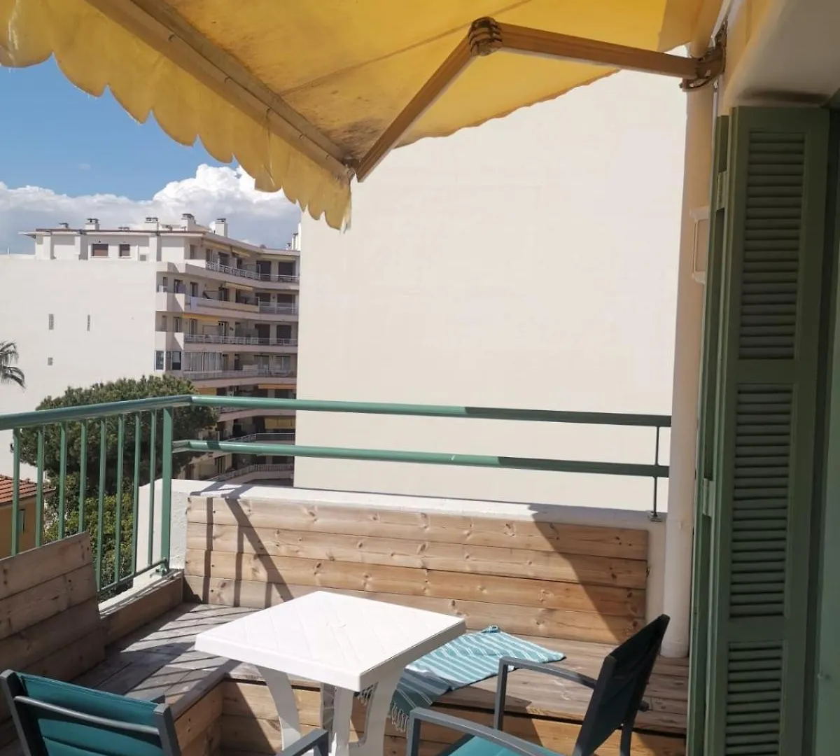 Juan 3 Chambres - Terrasses - Plage 0*, Juan-les-Pins France