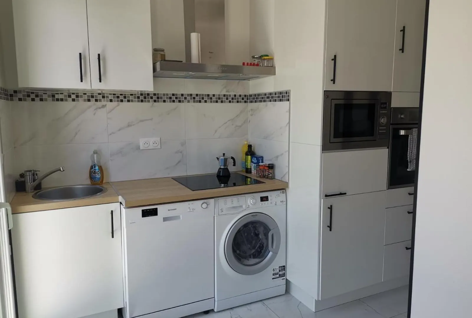 Juan 3 Chambres - Terrasses - Plage 0*, Juan-les-Pins France