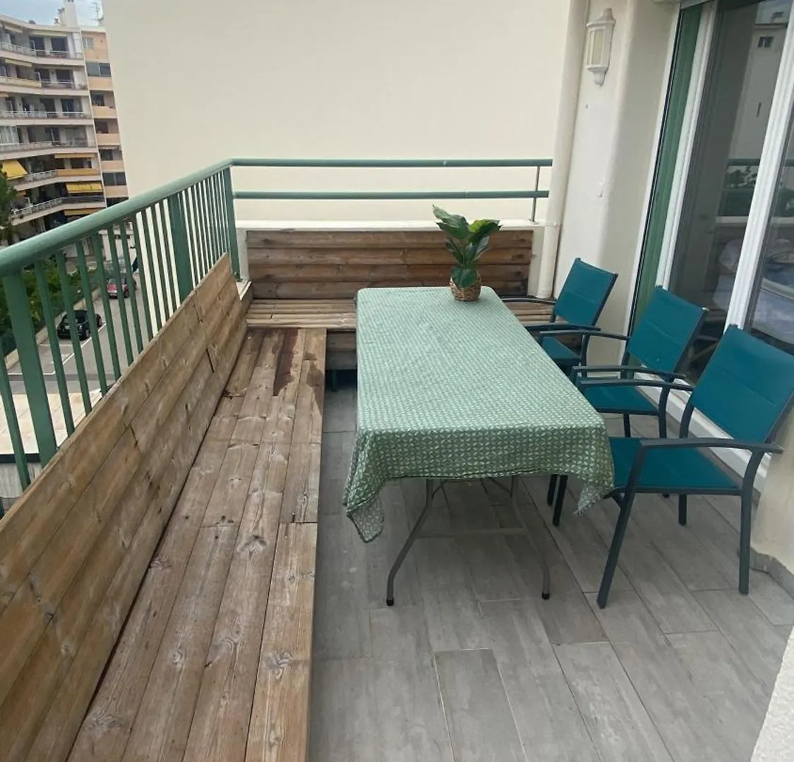 Juan 3 Chambres - Terrasses - Plage Juan-les-Pins